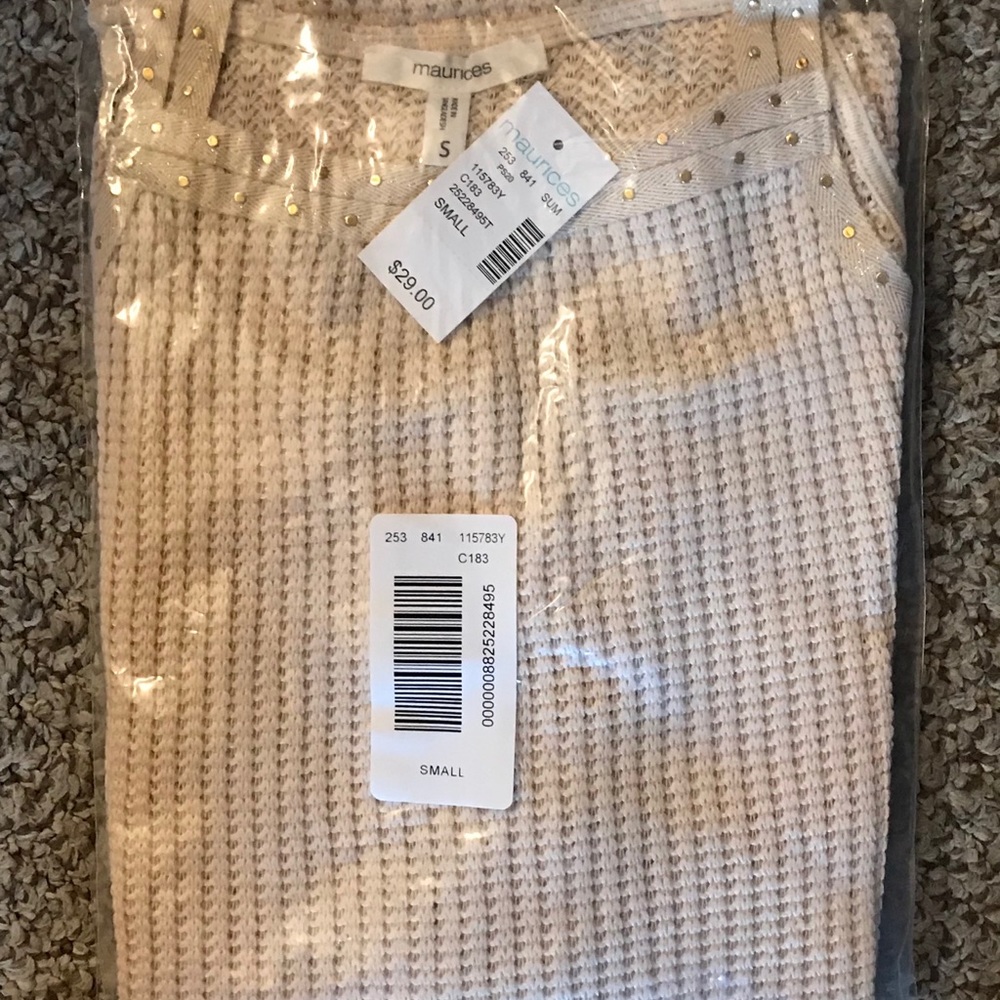 🔥Versatile Oatmeal and Gold Studded Knit Tank - Picture 3 of 3